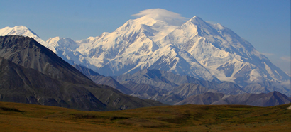 This Alaskan tour features top coastal attractions