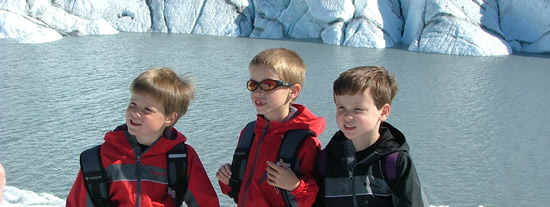 This Alaskan tour features top coastal attractions